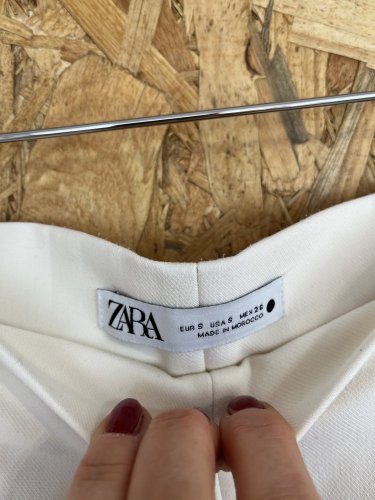 Široké kalhoty ZARA 77 % poylester 18 % viskoza
