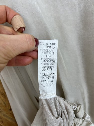 Hedvábné šaty Made in Italy 70 % viskoza 30 % hedvábí