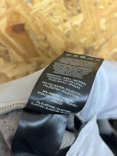 Široké kalhoty Marie Lund 64 % polyester 34 % viskoza