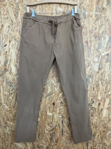 Elastické kalhoty Made in Italy 75 % viskoza