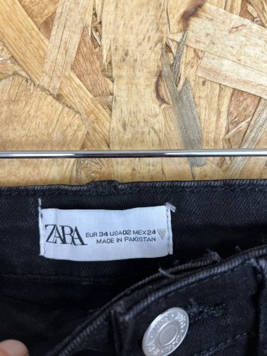 Skinny džíny ZARA s podílem bavlny a elastanu