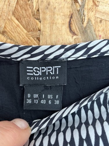 Hedvábná sukně Esprit 100 % hedvábí