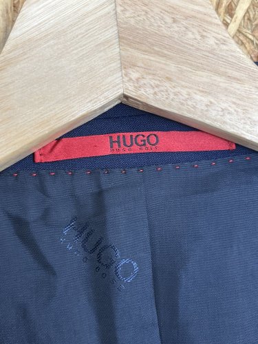 Námořní sako Hugo Boss 100 % vlna