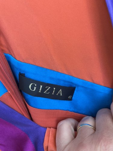 Hedvábné šaty Gizia 100 % hedvábí