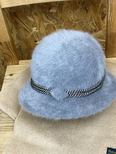 Klobouk Made in Germany 100 % angora