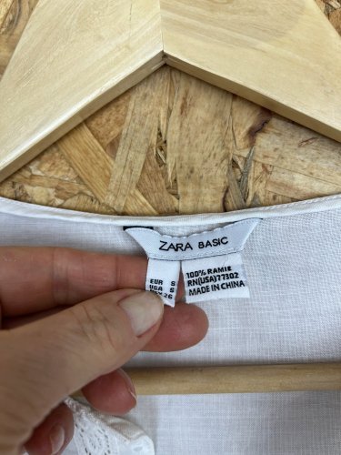 Šaty ZARA 100 % ramie