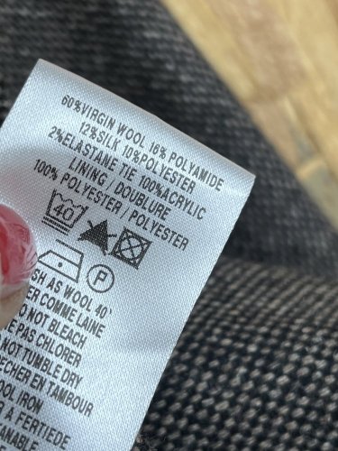 Nadčasové sako Kaliko 69 % vlna 12 % hedvábí