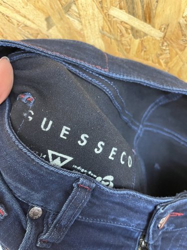 Pánské džíny GUESS s podílem bavlny a elastanu