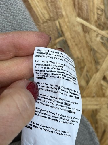 Vlněné sako strellson 74 % vlna 24 % viskoza