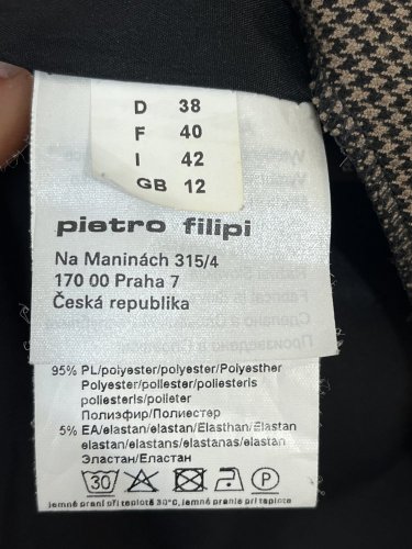 Elegantní šaty Pietro Filipi 95 % polyester
