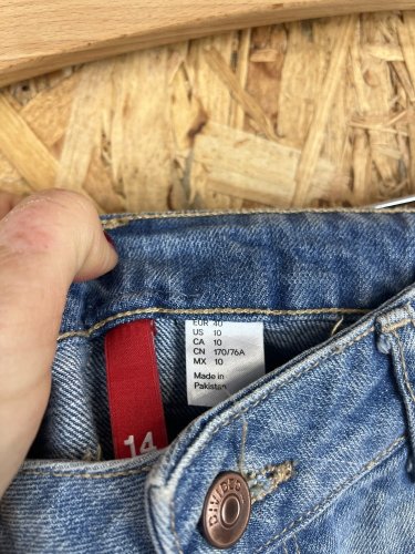 Trhané kraťasy H&M 100 % bavlna