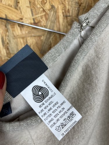 Vlněná sukně Geiger 100 % vlna