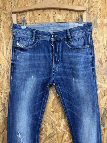 Skinny džíny Diesel s podílem bavlny a elastanu