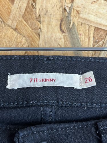 Skinny džíny LEVIS s podílem bavlny a elastanu