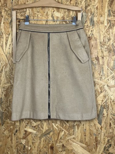 Sukně Hugo Boss s podílem vlny a kašmíru