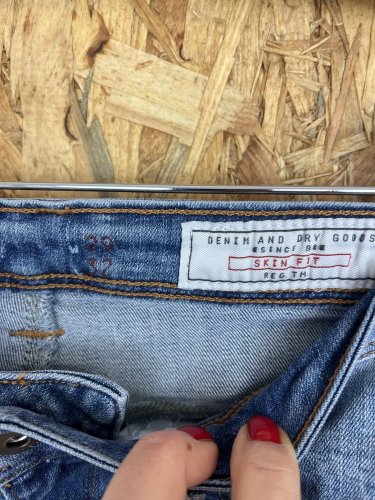 Skinny džíny edc s podílem bavlny a elastanu