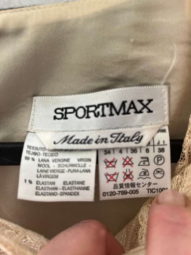 Luxusní vlněné šaty Sportmax 99 % vlna
