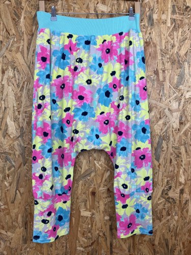 Široké kalhoty Made in Italy s podílem bavlny a elastanu