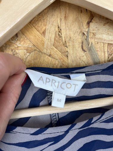 Oversize tunika Apricot s podílem viskozy a polyamidu