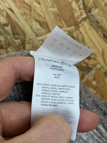 Prodloužený kardigan Christian Berg 25 % vlna