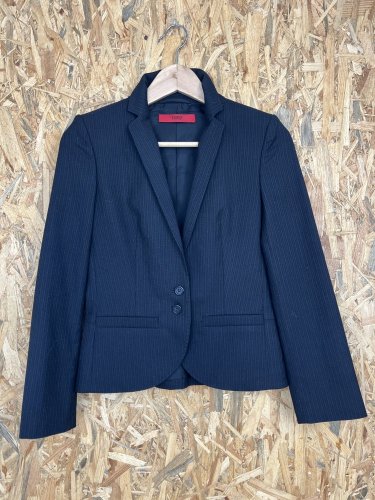 Sako Hugo Boss 34 % viskoza