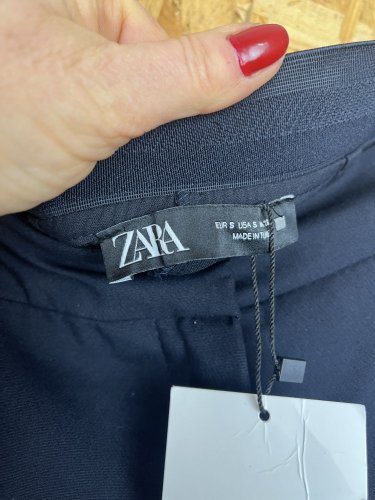 Kalhoty ZARA 51 % bavlna 46 % polyester