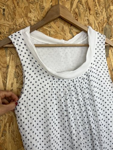 Hedvábný top Made in Italy 50 % hedvábí 50 % viskoza