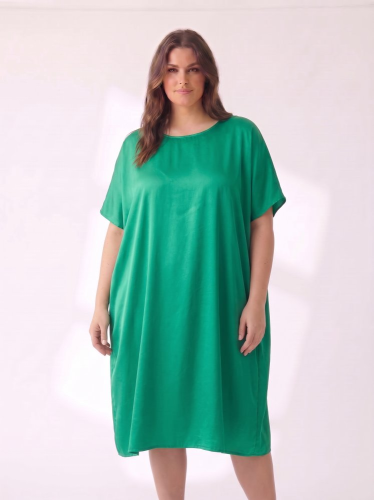 Oversize šaty Made in Italy s podílem bavlny a viskozy