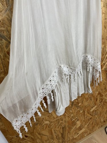 Hedvábné šaty Made in Italy 70 % viskoza 30 % hedvábí