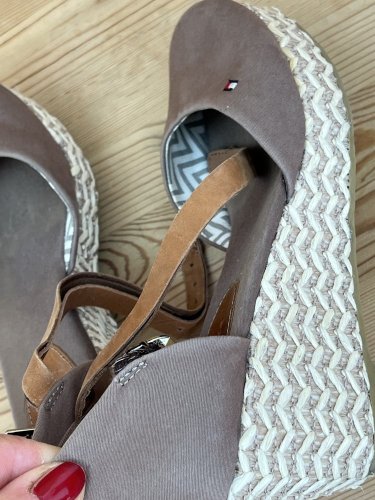 Boty na klínu Tommy Hilfiger