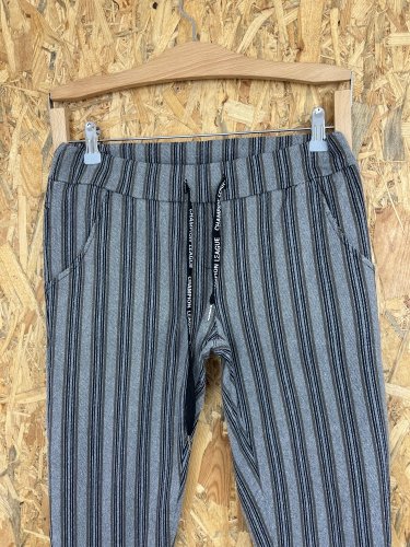 Elastické kalhoty New Collection 65 % bavlna
