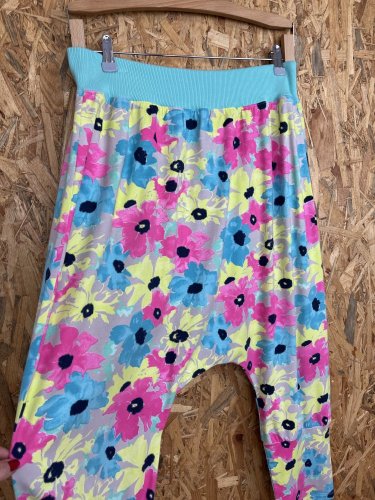 Široké kalhoty Made in Italy s podílem bavlny a elastanu