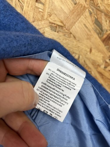 Vlněné šaty Pietro Filipi 80 % vlna