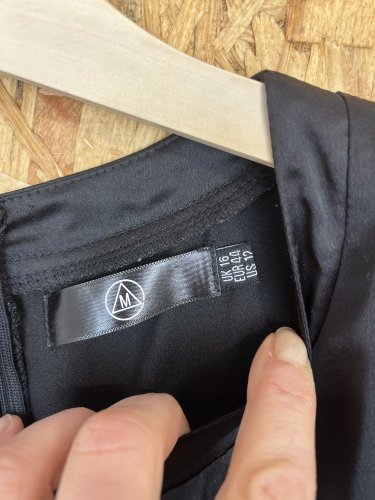 Prodloužené triko 100 % polyester