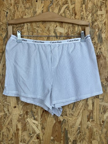 Šortky Calvin Klein 100 % viskoza