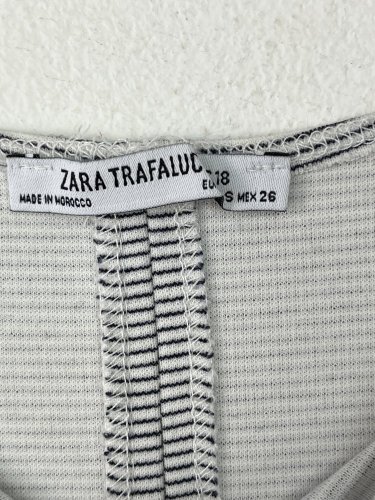 Elastické šaty ZARA s podílem bavlny a elastanu