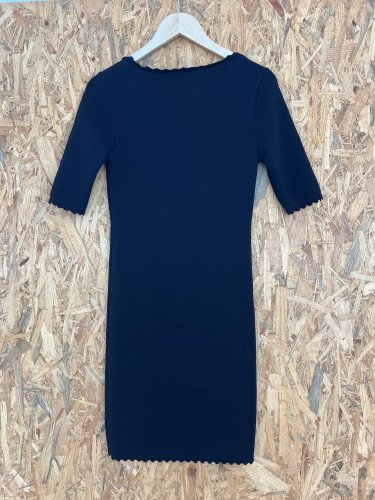 Šaty Zara 60 % polyester 40 % viskoza