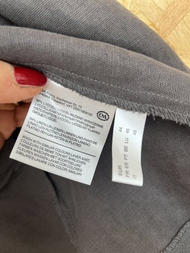 Přírodní kardigan C&A 66 % lyocel 34 % len