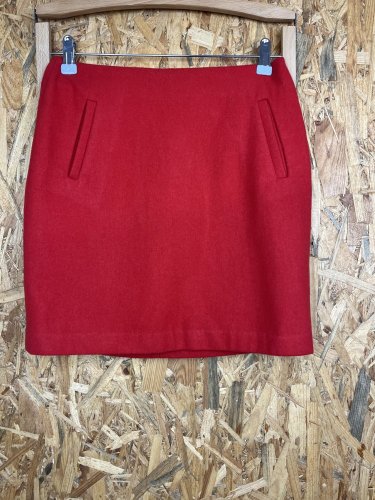 Vlněná sukně Esprit 60 % vlna