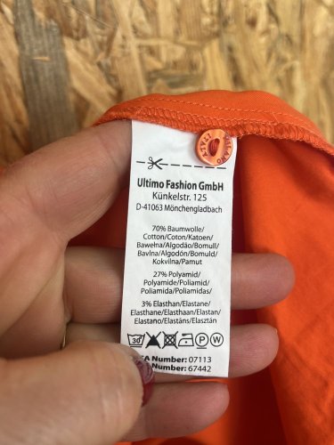 Bavlněné šaty Milano Italy 70 % bavlna