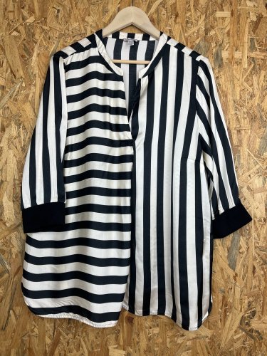 Oversize tunika Alba Moda 100 % viskoza