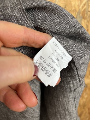 Lněné šaty Camaieu 100 % len