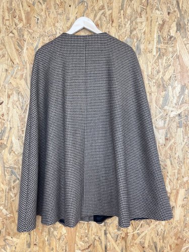 Vlněná pelerína ZARA 34 % vlna
