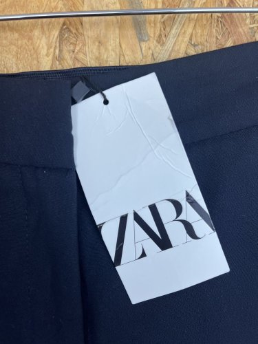 Kalhoty ZARA 51 % bavlna 46 % polyester