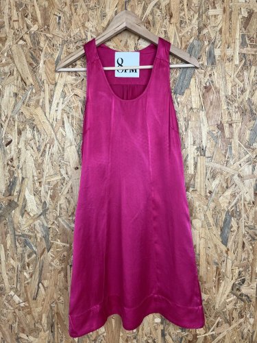 Hedvábné šaty 8pm s podílem hedvábí