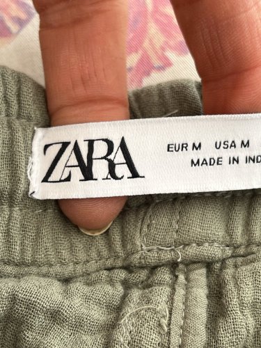 Vaflové kraťasy ZARA 100 % bavlna