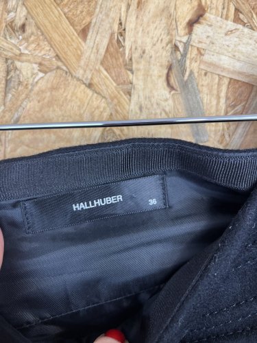 Vlněná sukně Hallhuber 70 % vlna 10 % kašmír