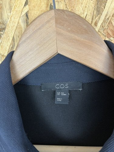 Prodloužená košile COS 43 % vlna