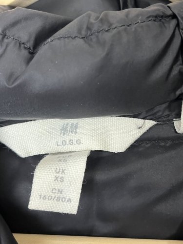 Péřová bunda H&M 70 % peří