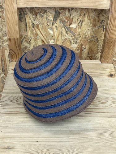 Klobouk Made in Italy 55 % vlna 45 % bavlna